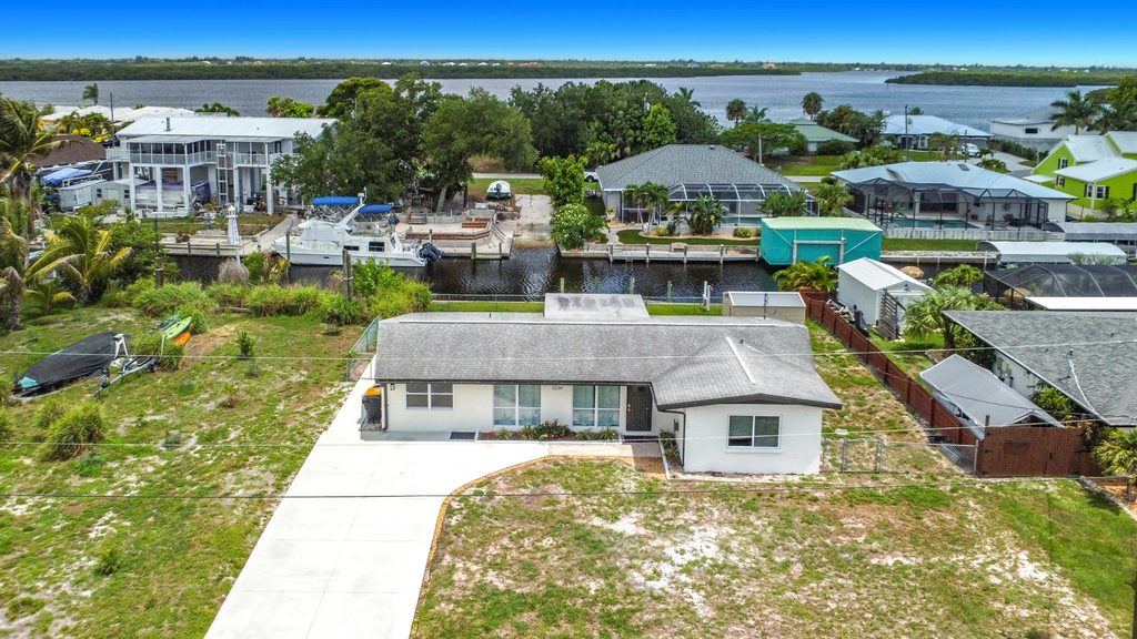3234 Daytona Drive - Photo 40