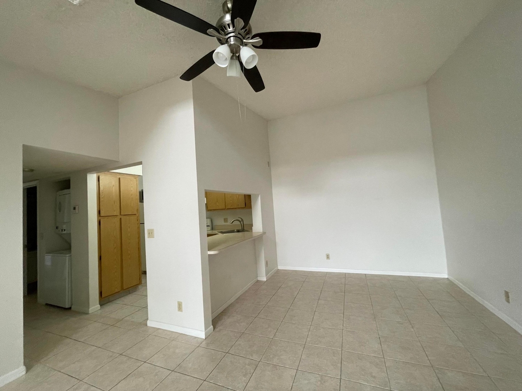 207 Foxtail Drive - Photo 5