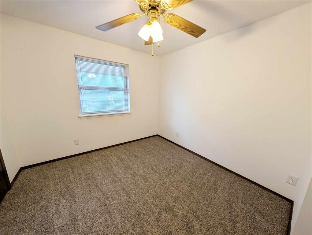 3827 N Harvard Avenue - Photo 7