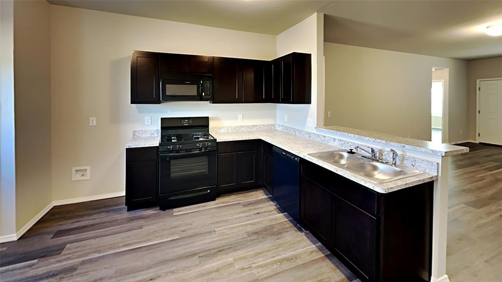 408 Fox Burrow Lane - Photo 4
