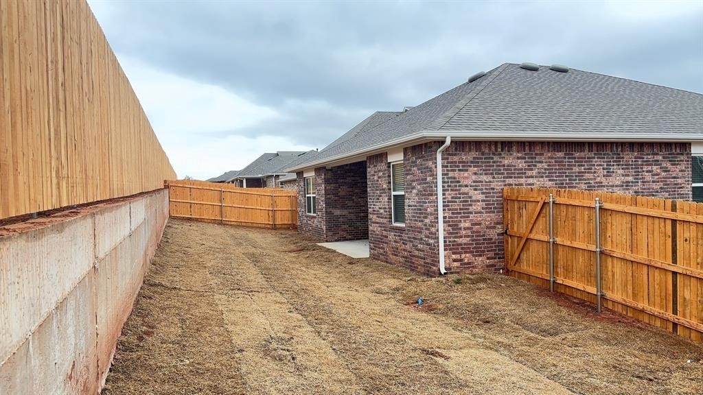 12405 Armstrong Drive - Photo 11