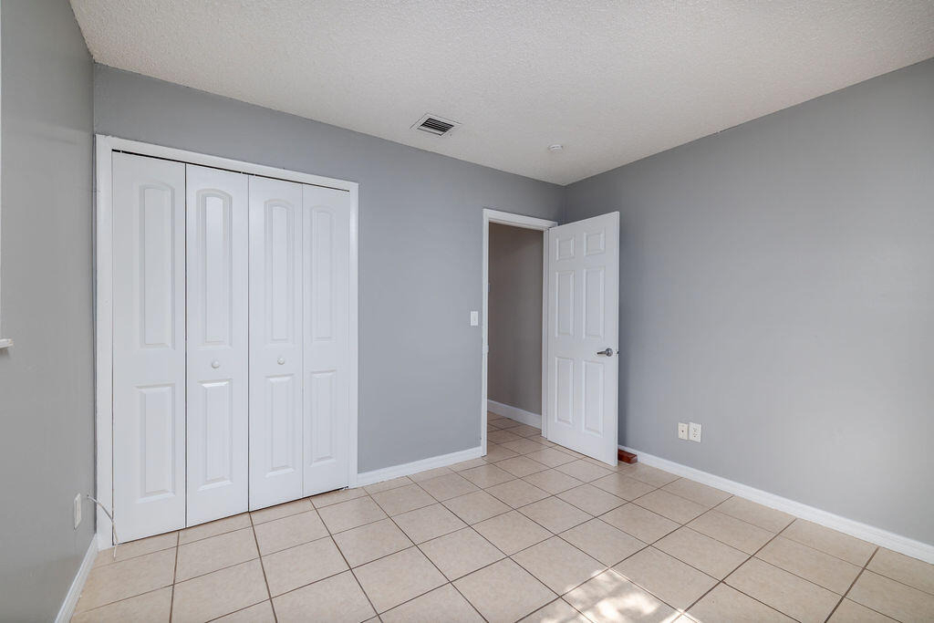 917 Se Nassau Avenue - Photo 4