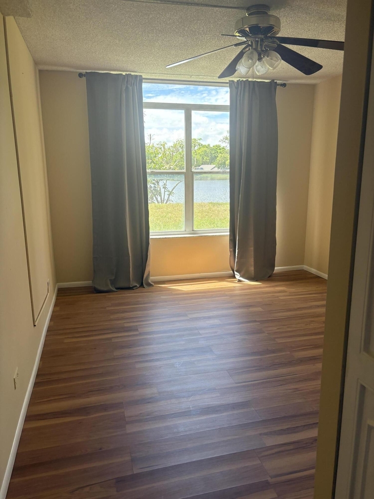 3720 Inverrary Drive - Photo 16