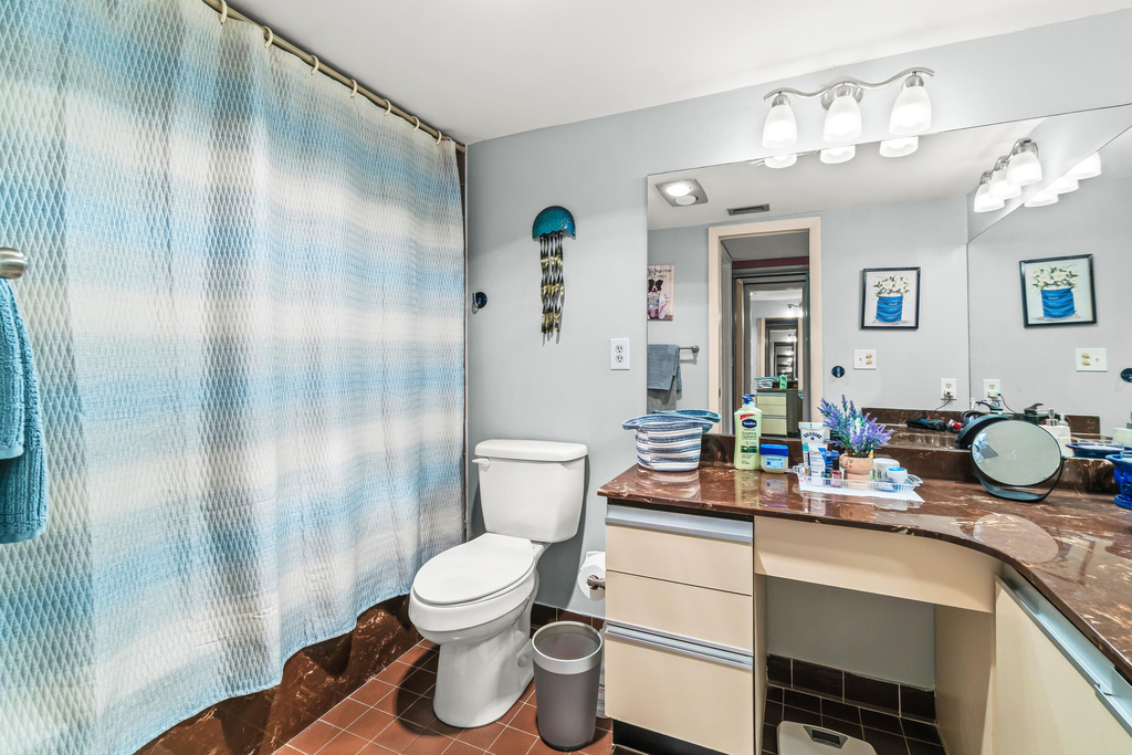 5687 Fairway Park Drive - Photo 22