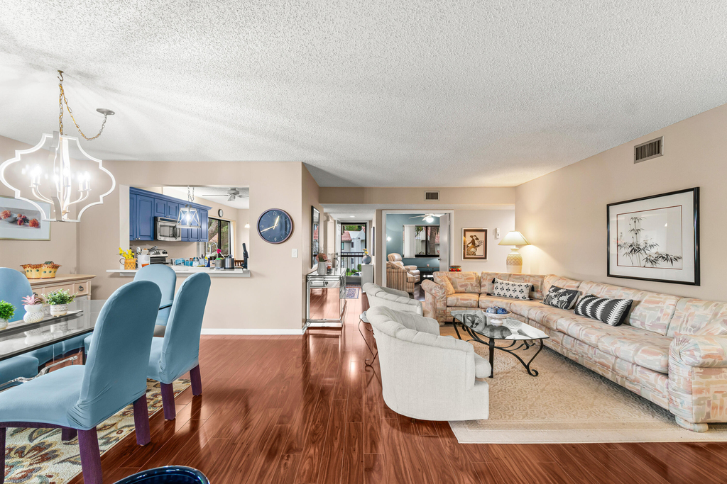5687 Fairway Park Drive - Photo 8