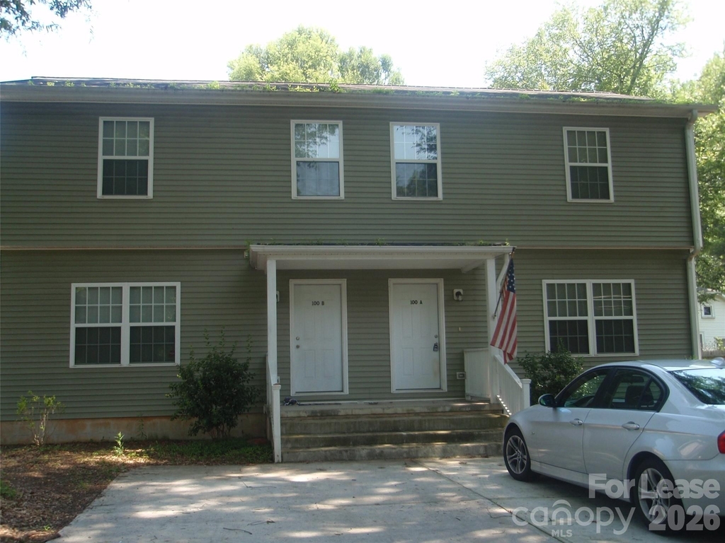 100 Gibson Park Drive - Photo 0