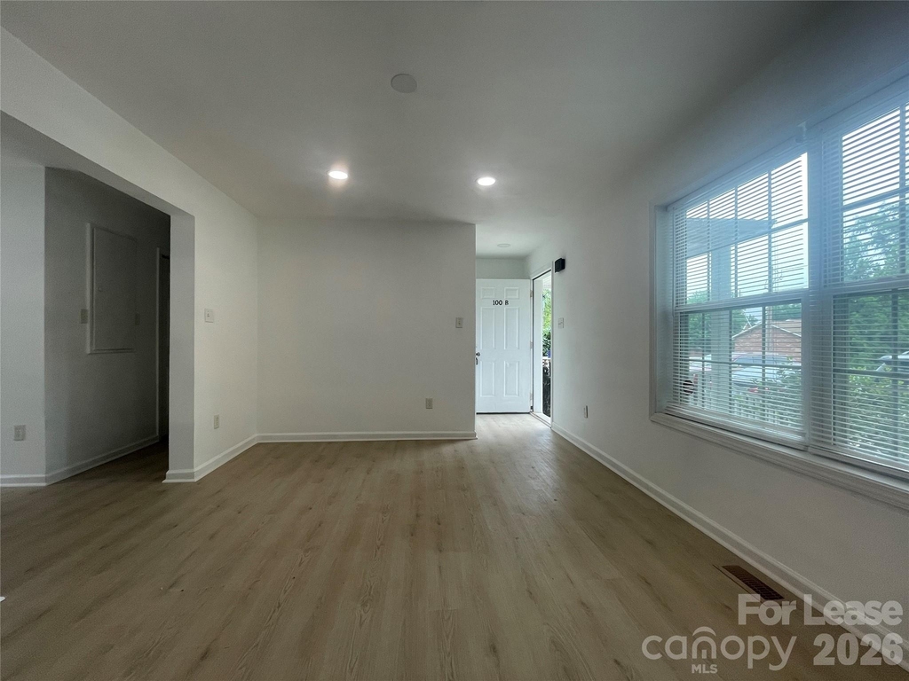 100 Gibson Park Drive - Photo 2