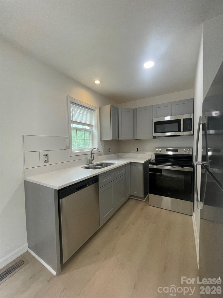 100 Gibson Park Drive - Photo 5