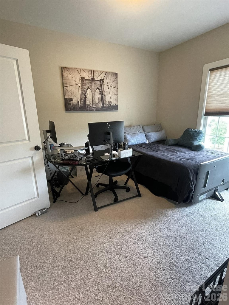9428 Kings Parade Boulevard - Photo 11