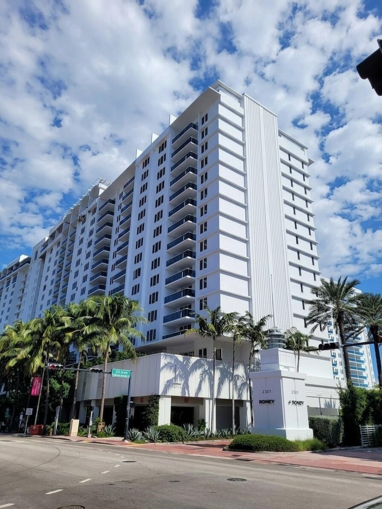 2301 Collins Avenue - Photo 7