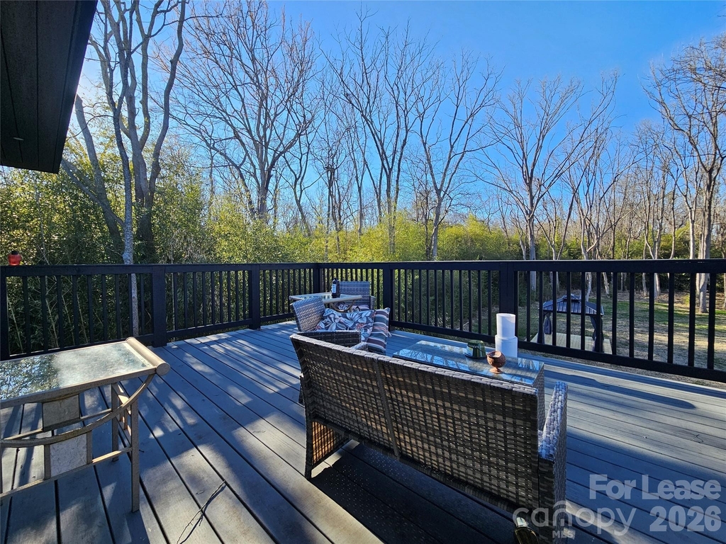 1002 Crawford Road - Photo 9