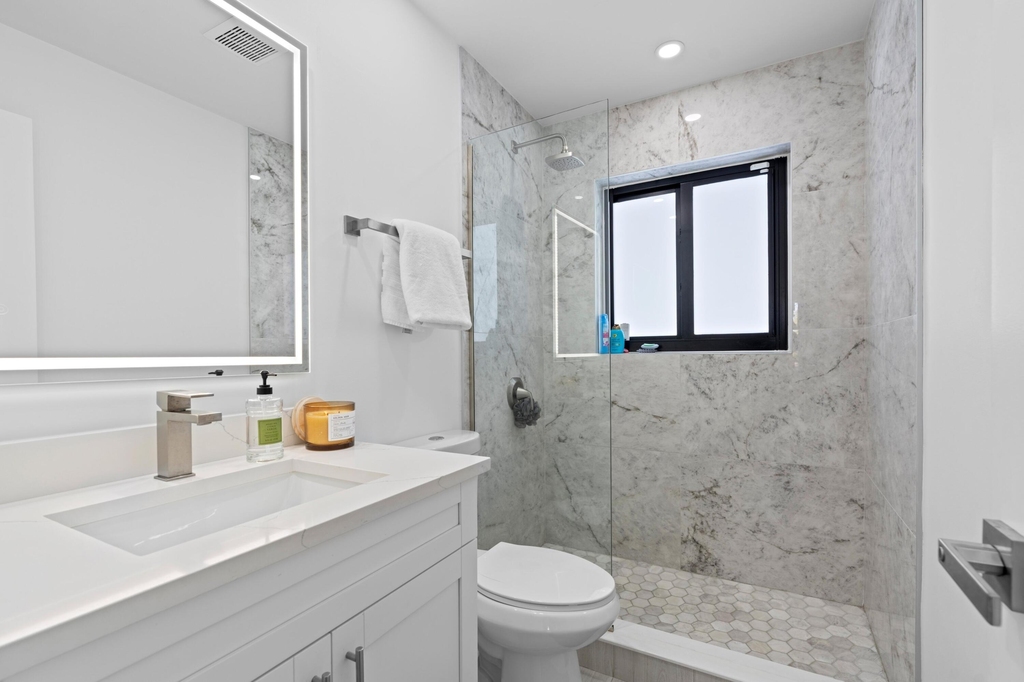 160 Se 12th Court - Photo 19