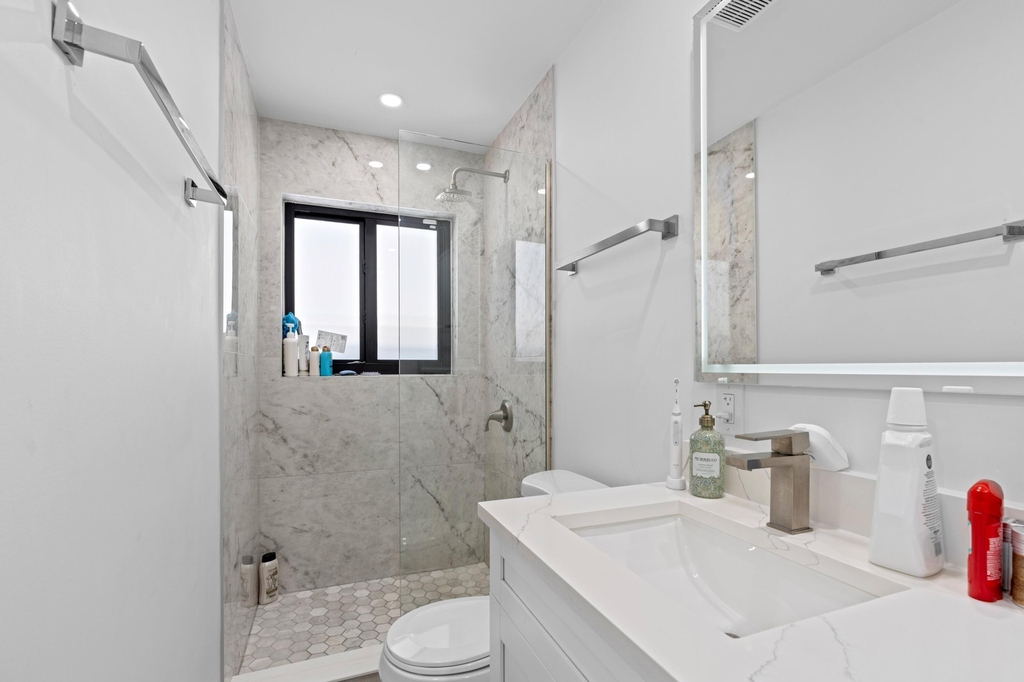 160 Se 12th Court - Photo 17