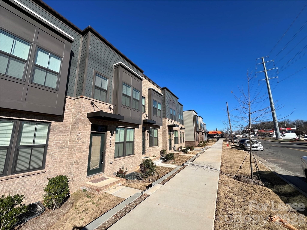 4730 Chastain Avenue - Photo 2