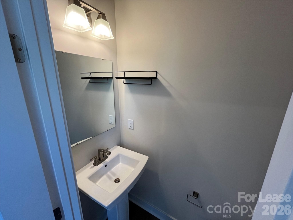 4730 Chastain Avenue - Photo 9