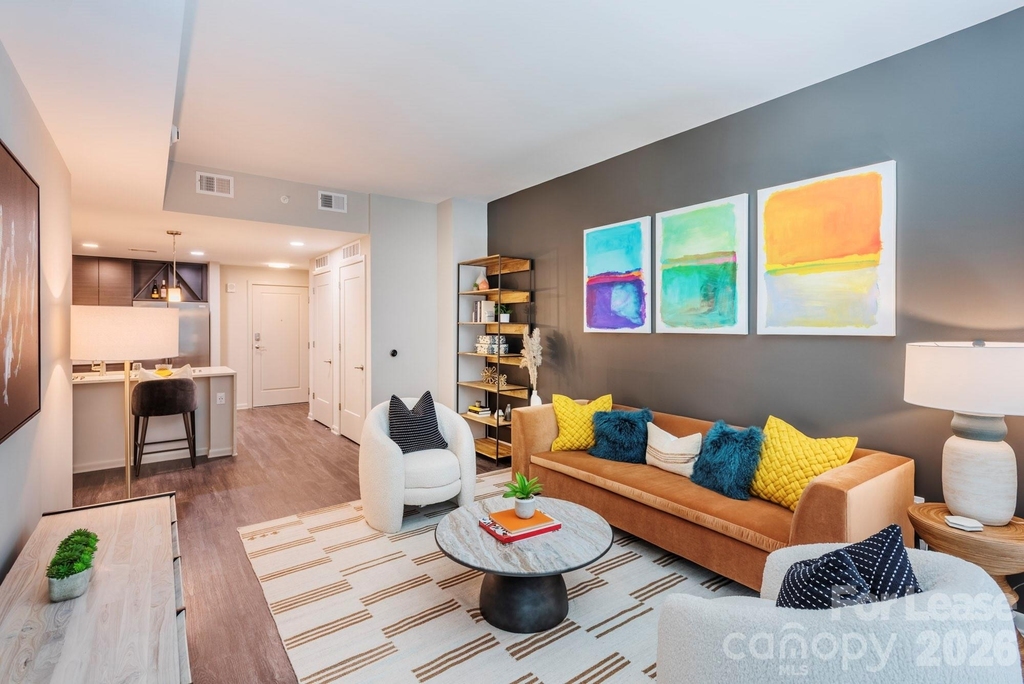 401 S Graham Street - Photo 18
