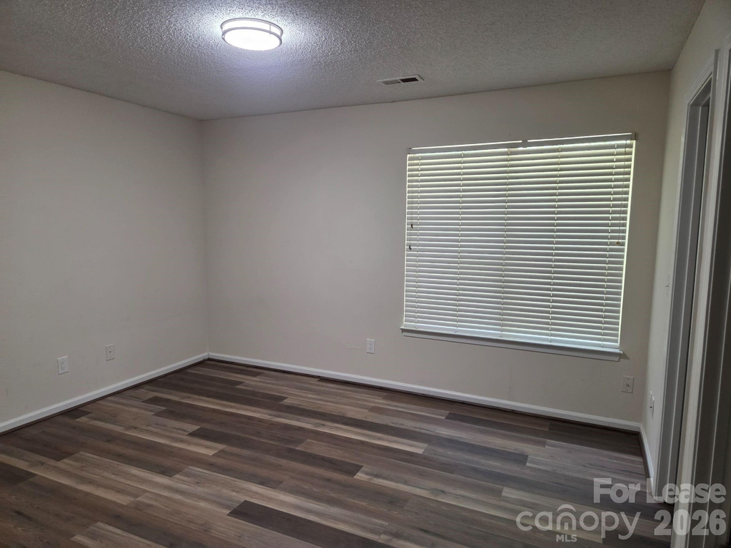 437 Cedarcroft Drive - Photo 7