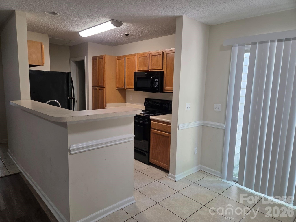 437 Cedarcroft Drive - Photo 5