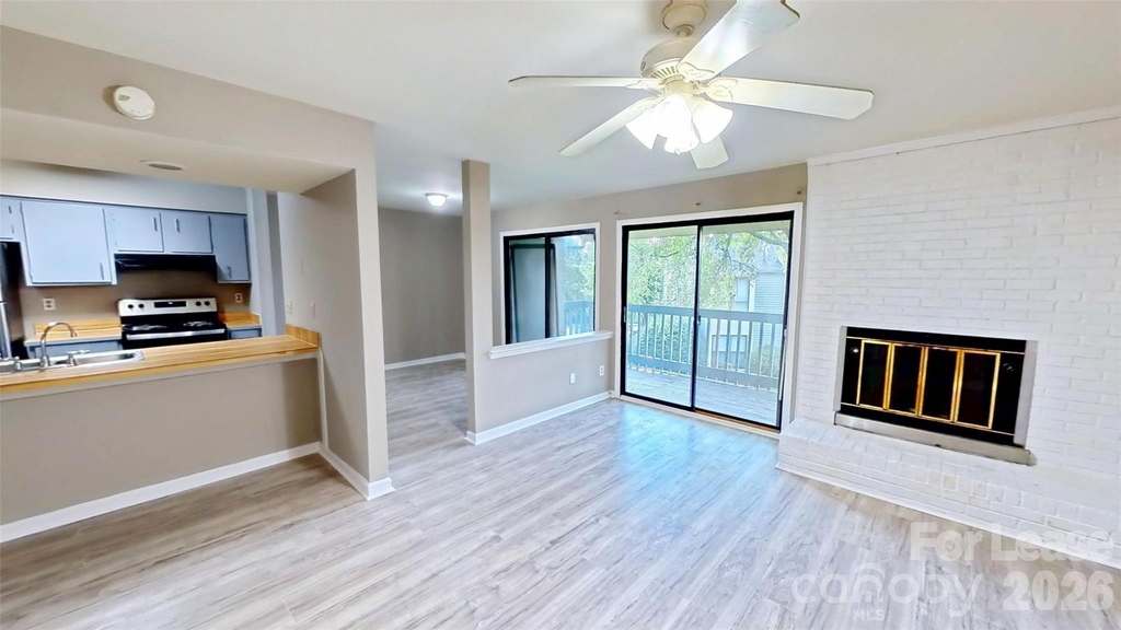 11139 Harrowfield Road - Photo 1