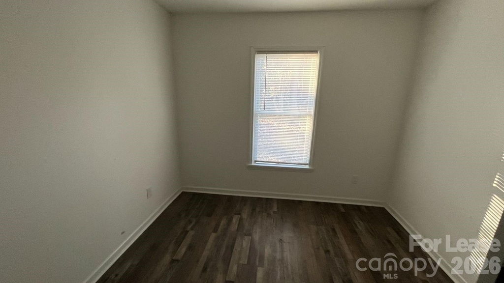 635 Smith Street - Photo 7