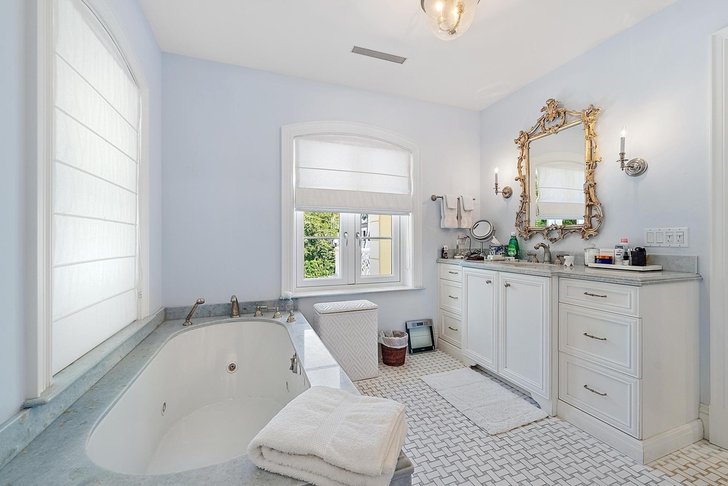 210 Emerald Lane - Photo 24