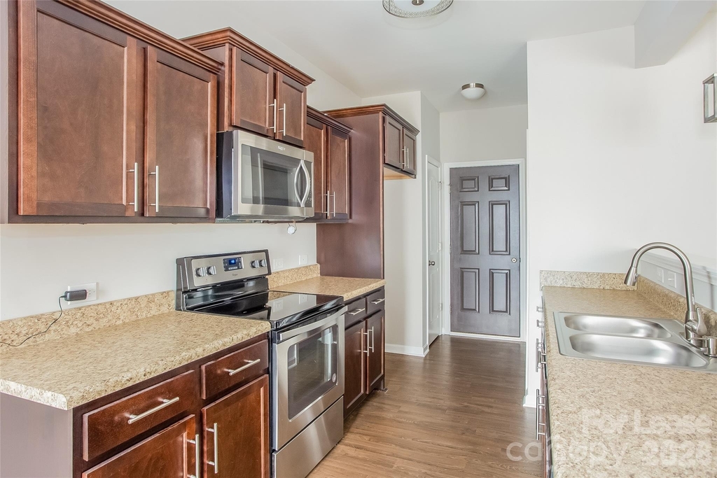 12549 Garron Road - Photo 3
