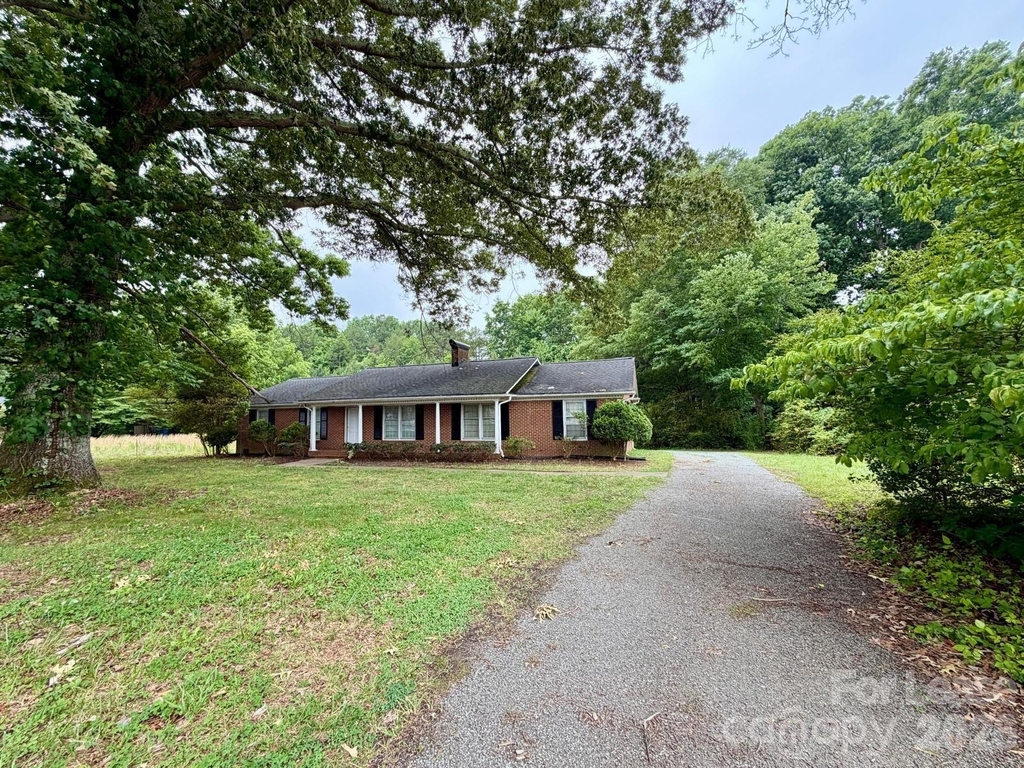 3720 S Providence Road - Photo 1