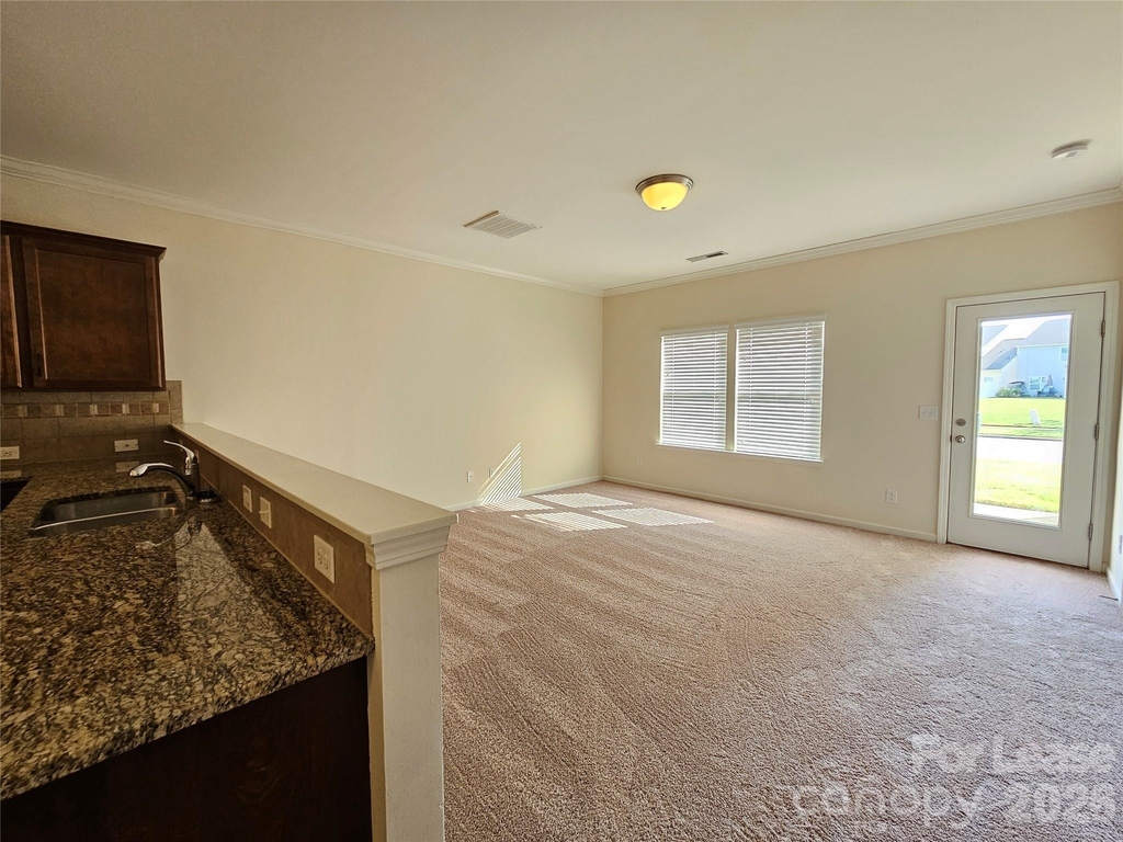 2824 Hopeton Court - Photo 8