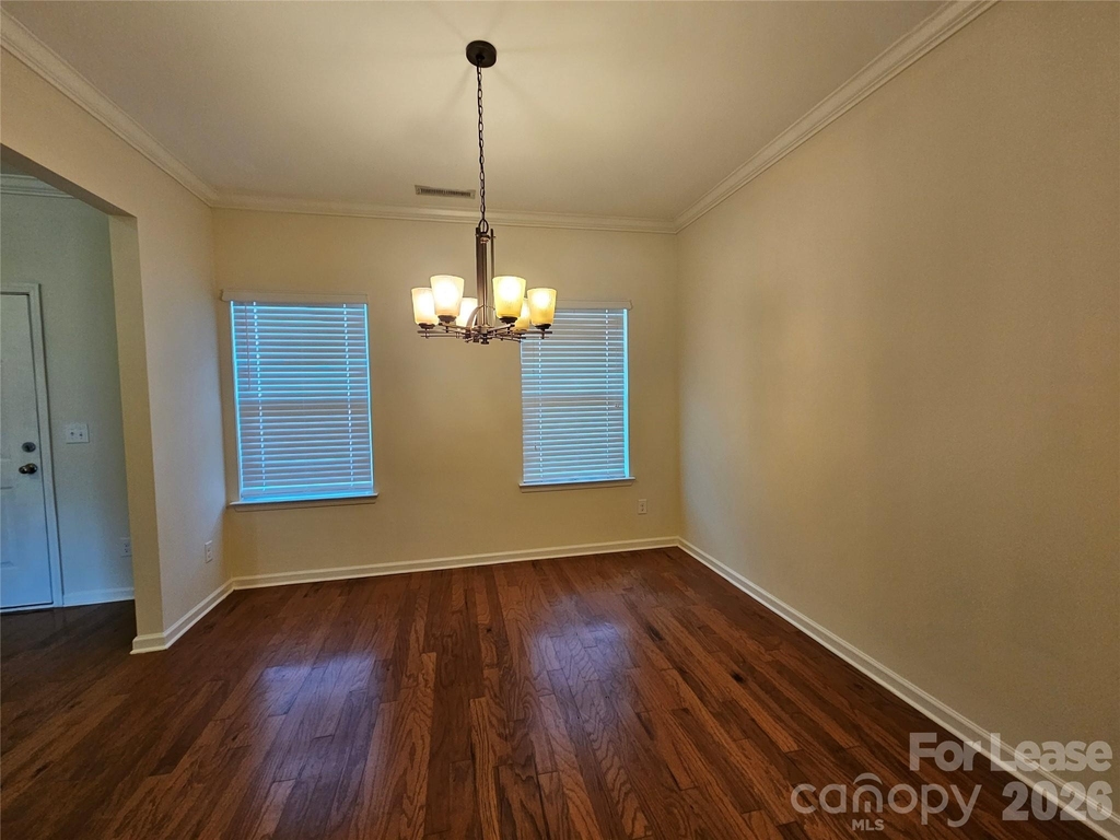 2824 Hopeton Court - Photo 4