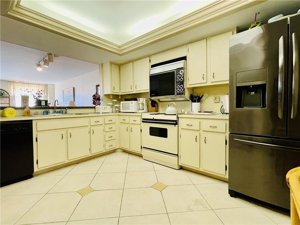 2900 Ne 14th Street Causeway - Photo 7