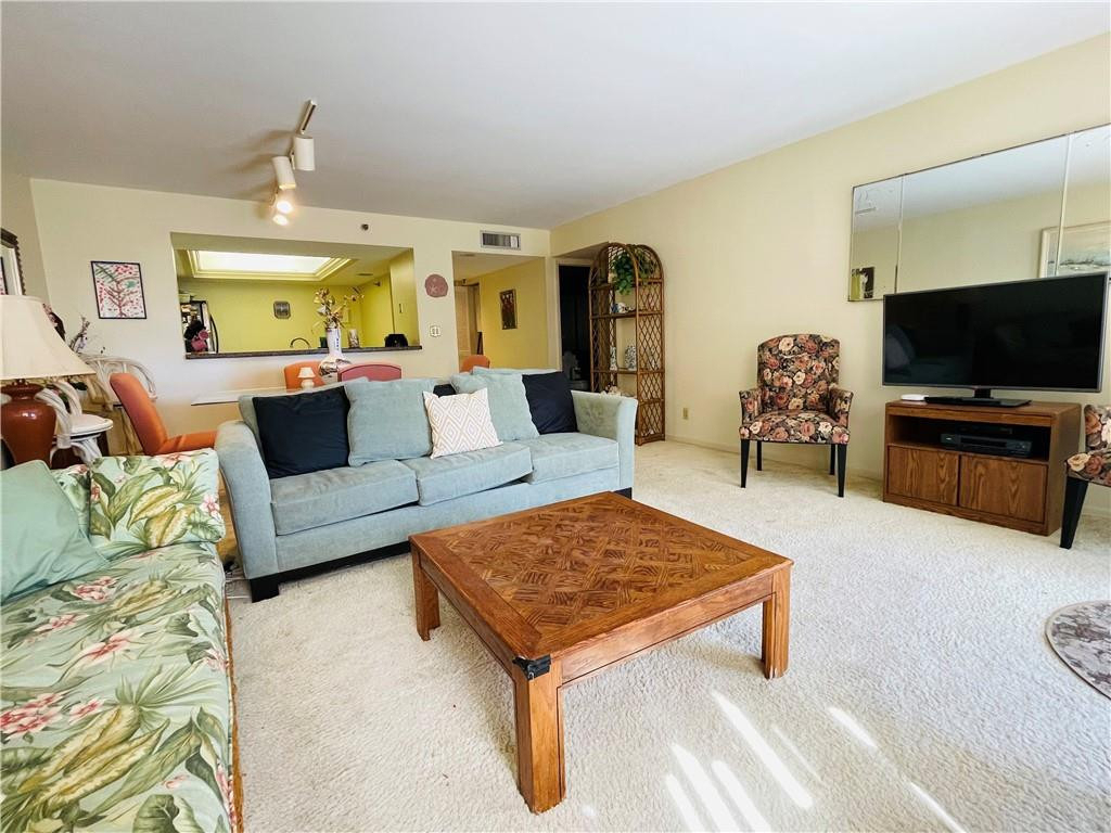 2900 Ne 14th Street Causeway - Photo 14