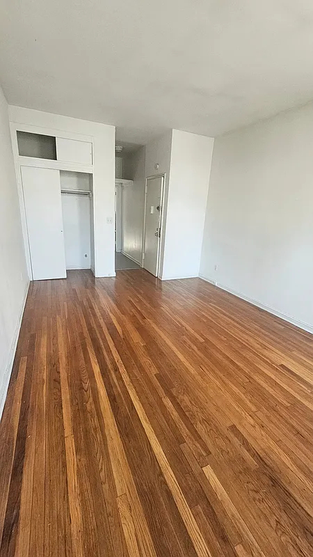East 83rd Street - Photo 1