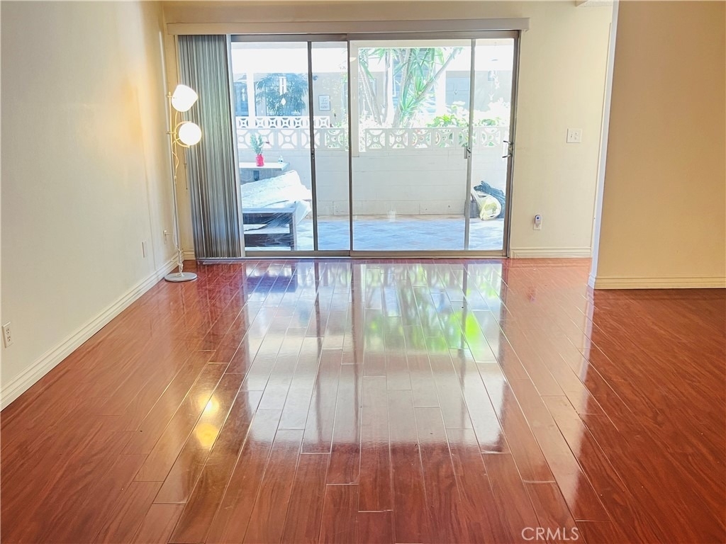 471 West Duarte Rd - Photo 16