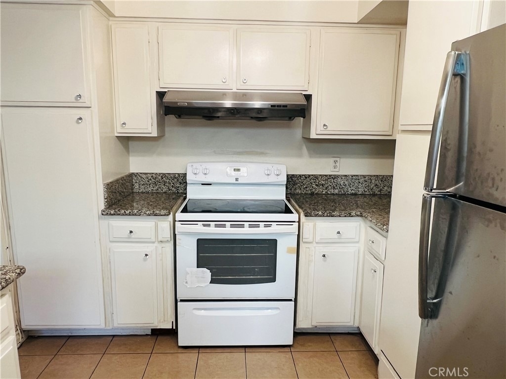 471 West Duarte Rd - Photo 6