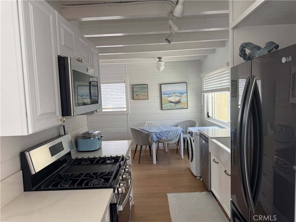 1398 Seacoast - Photo 18