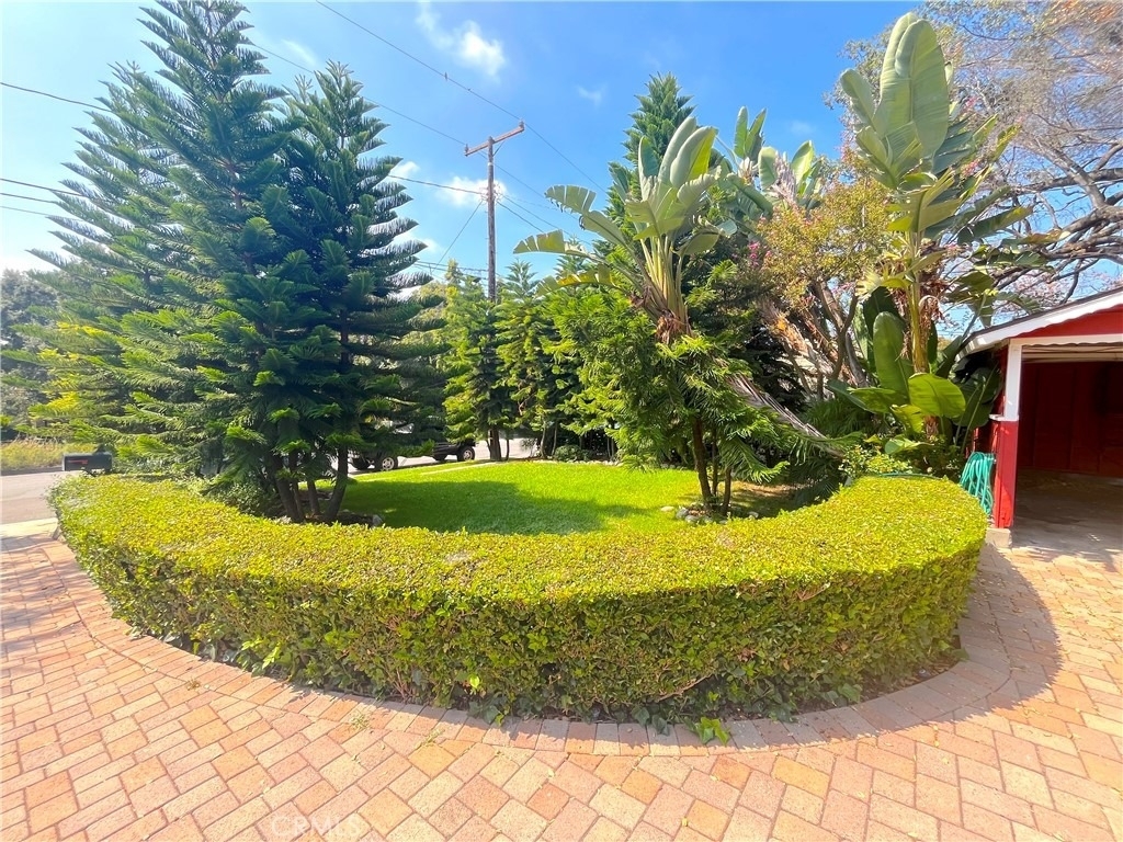703 Manzanita Avenue - Photo 0