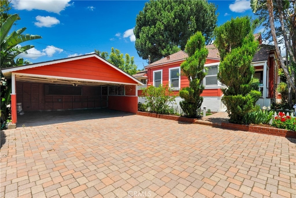 703 Manzanita Avenue - Photo 14