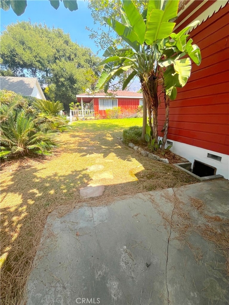 703 Manzanita Avenue - Photo 7