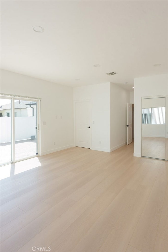 14605 Wyandotte - Photo 30