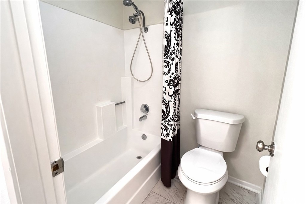 2456 Pleasant Way - Photo 18