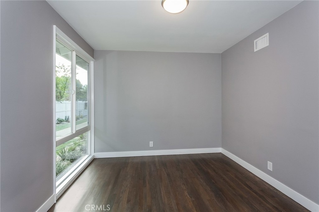 16231 Moorpark Street - Photo 14