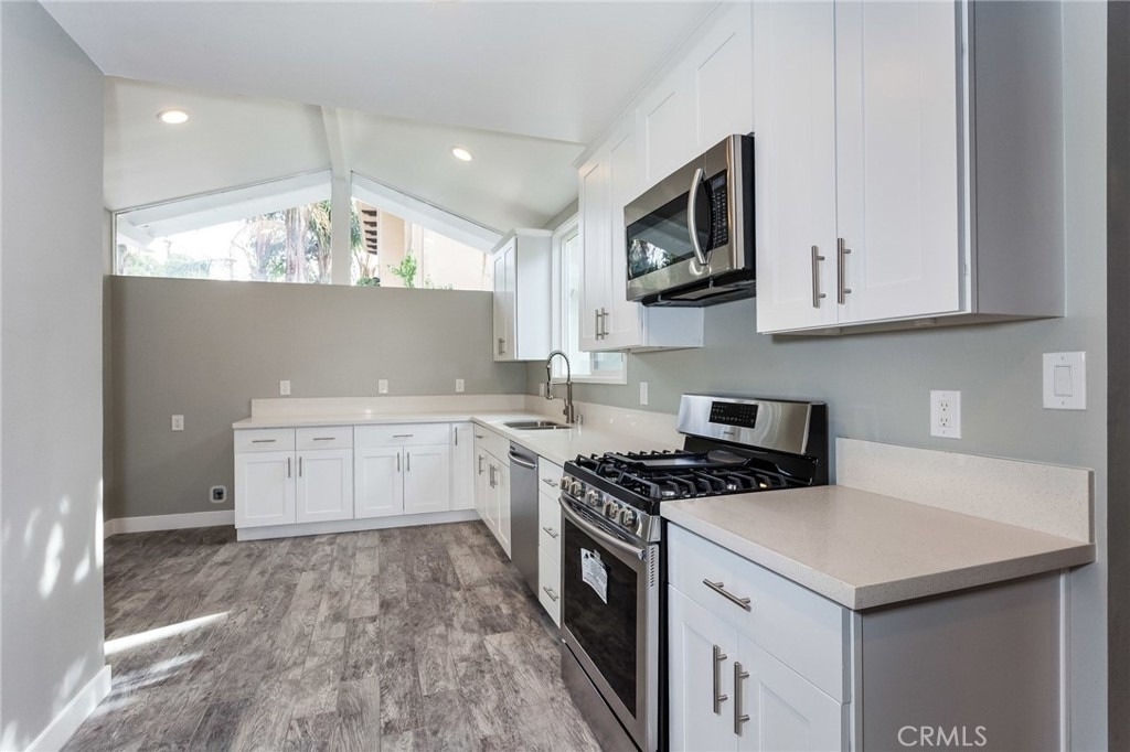 16231 Moorpark Street - Photo 3
