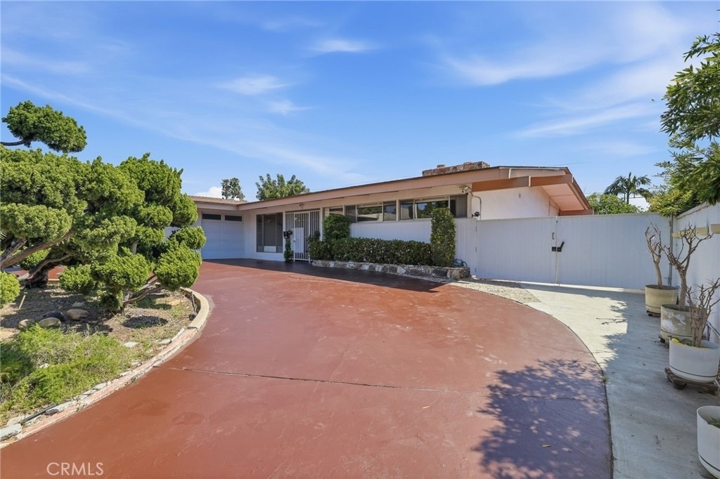 6732 Wooster Avenue - Photo 38