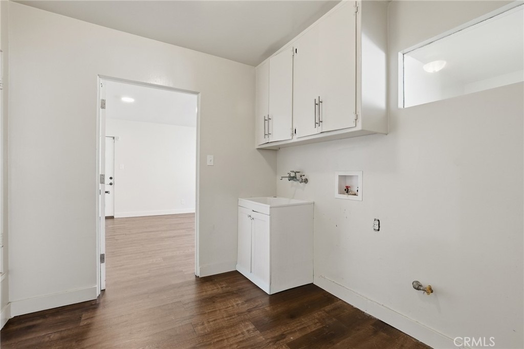 6732 Wooster Avenue - Photo 32
