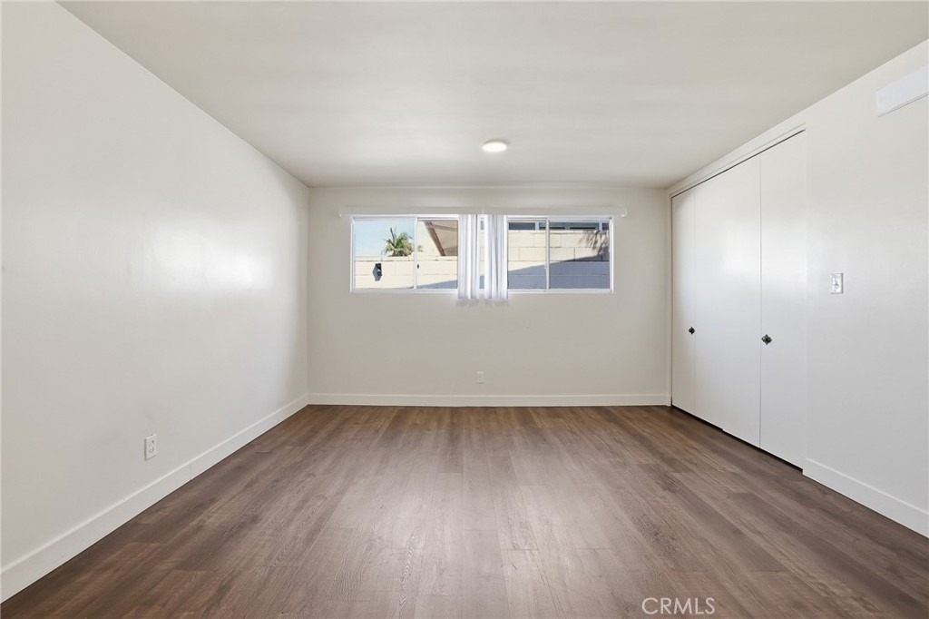 6732 Wooster Avenue - Photo 16