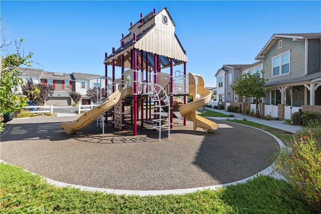 212 Red Brick - Photo 36