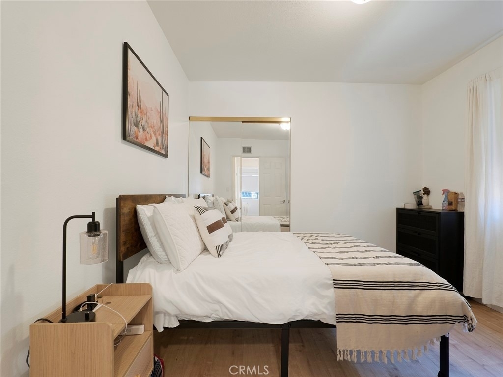 10018 Cozycroft Avenue - Photo 19
