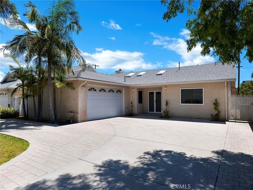 10018 Cozycroft Avenue - Photo 0
