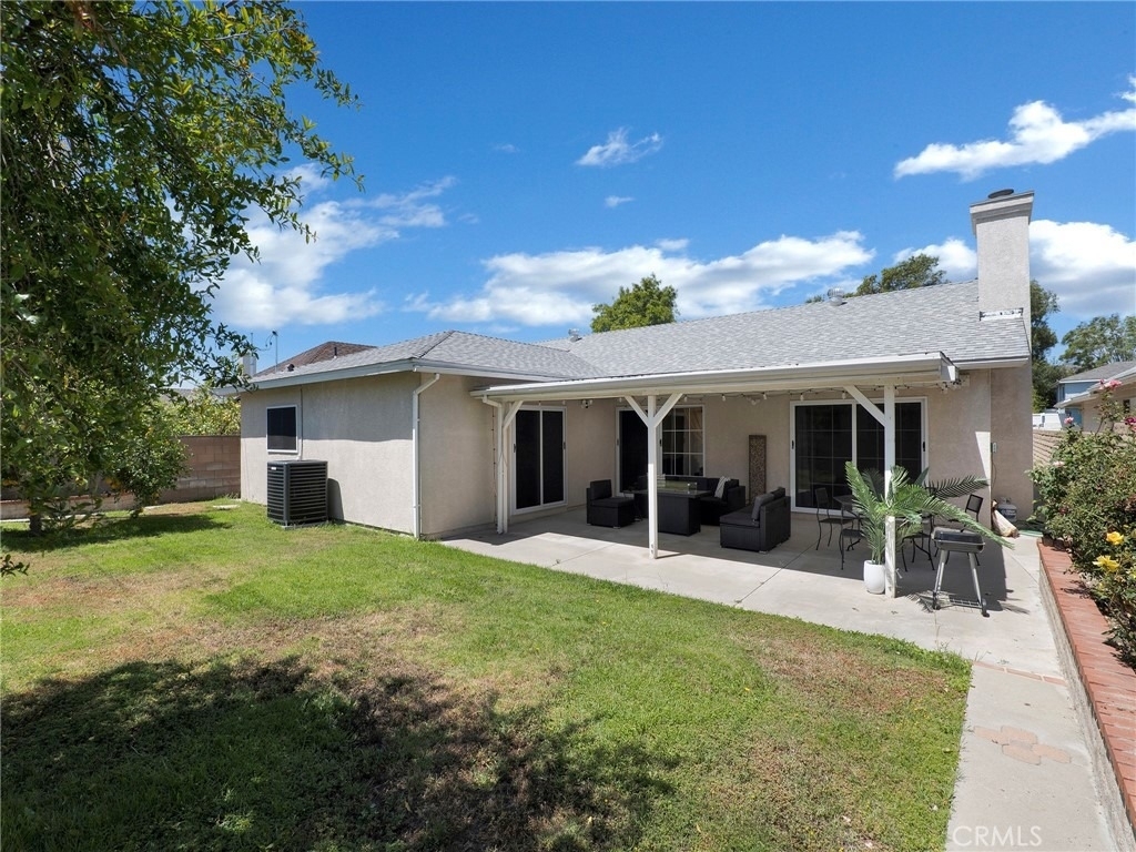 10018 Cozycroft Avenue - Photo 30