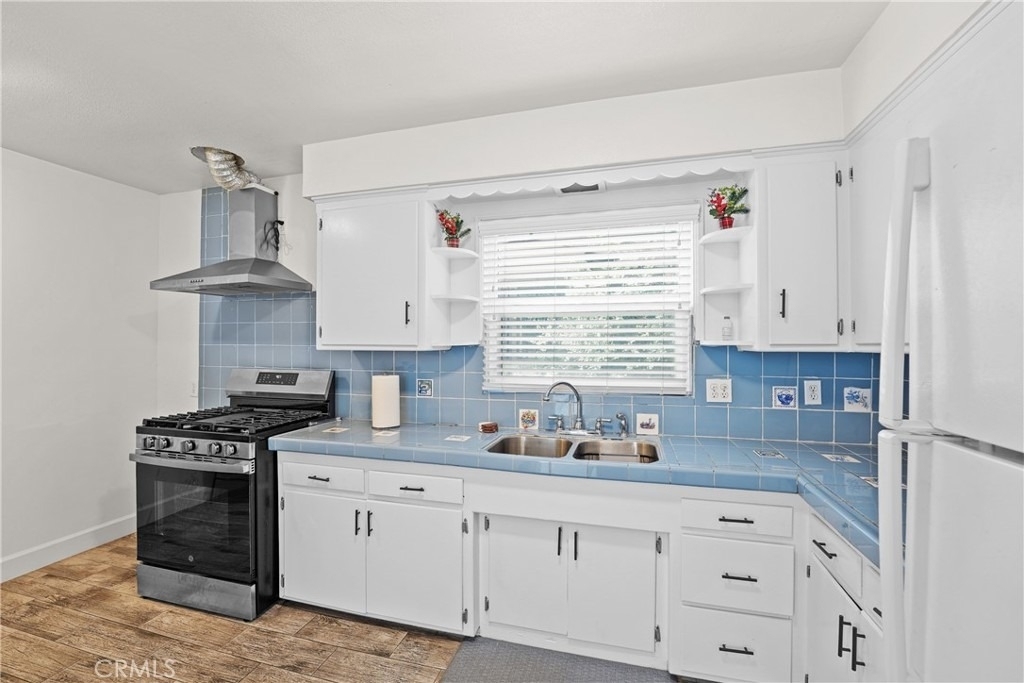5324 8th Avenue - Photo 8
